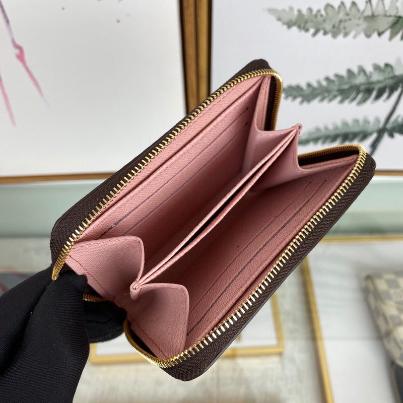 LOV2 Bags - Luxurious Bags  2374