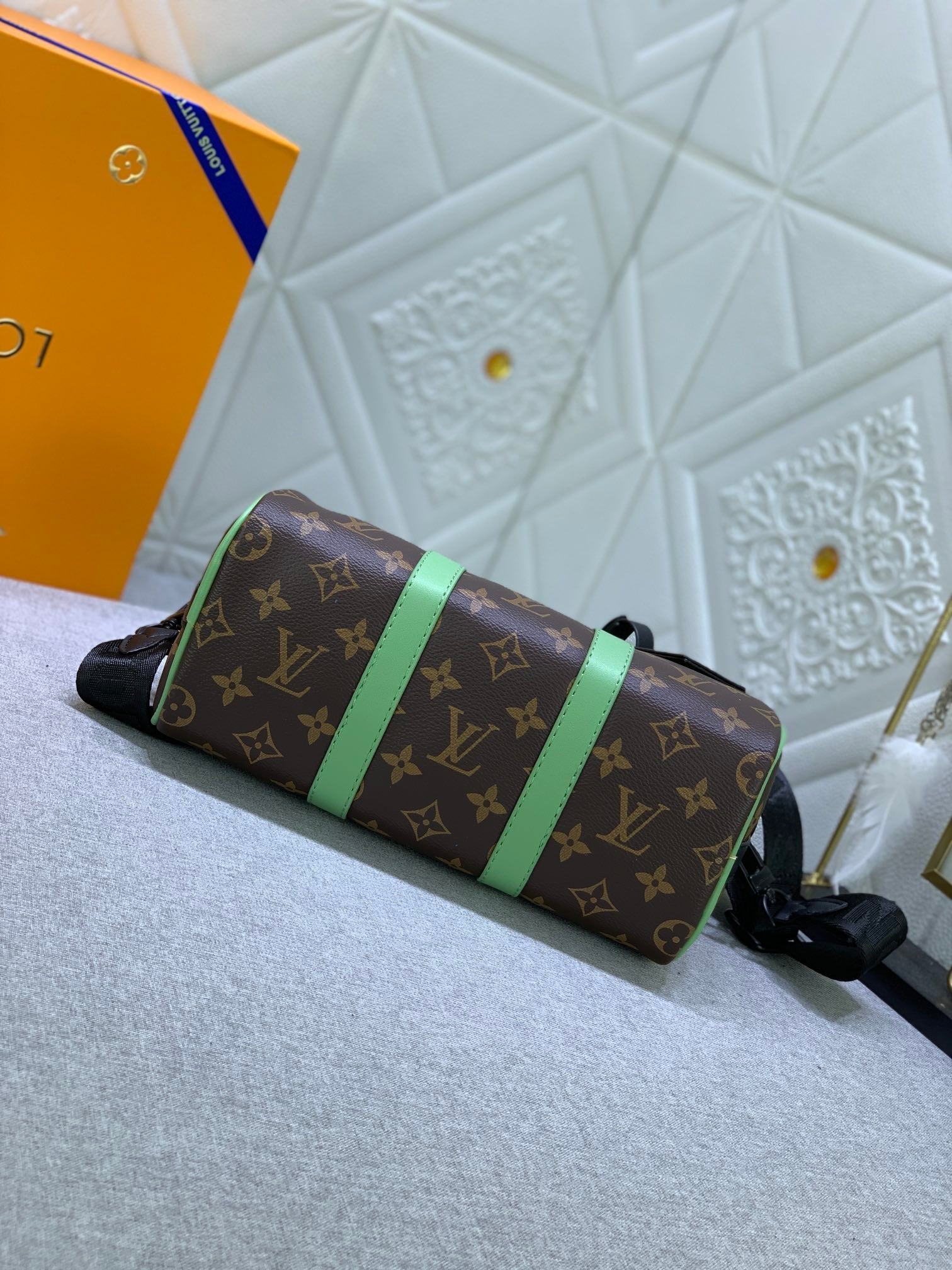 EN - Luxury Bags LUV 794