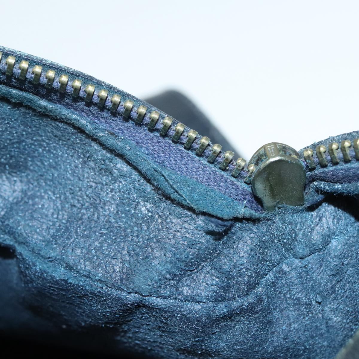 GUCCI GG Supreme Shoulder Bag PVC Leather Navy Gold 90635