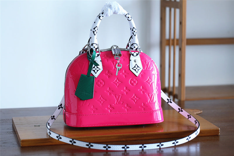 Glami-is - LOV Lady Bags - 1888