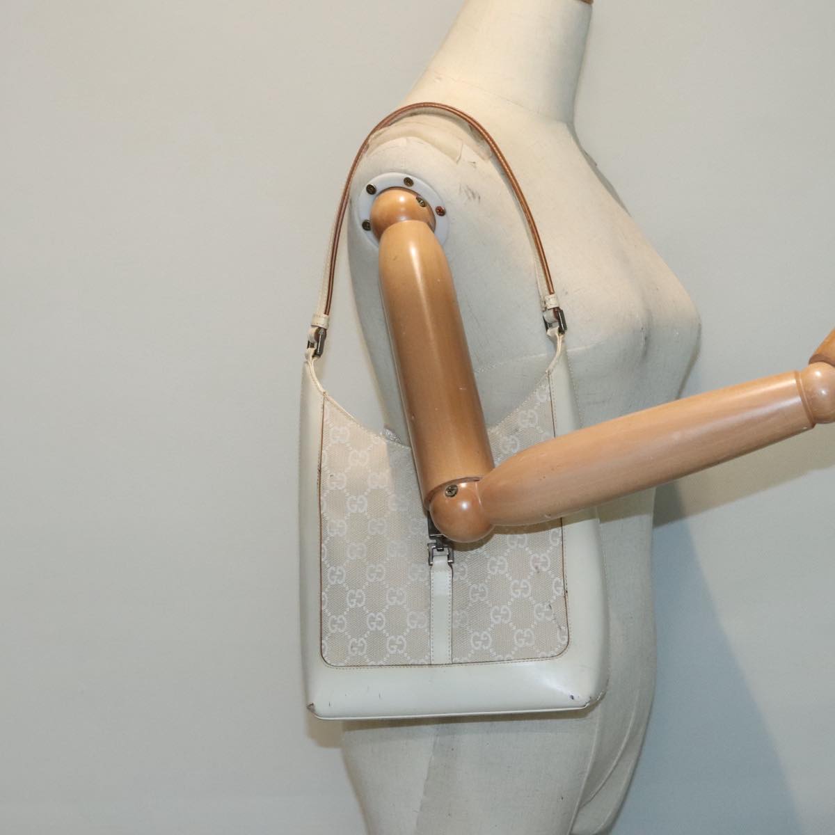 GUCCI GG Canvas Jackie Shoulder Bag Beige Silver 001 3876 90716