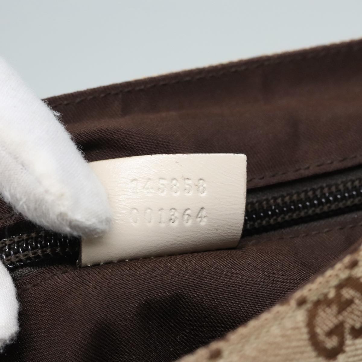 GUCCI GG Canvas Shoulder Bag Beige Silver 145858 90738