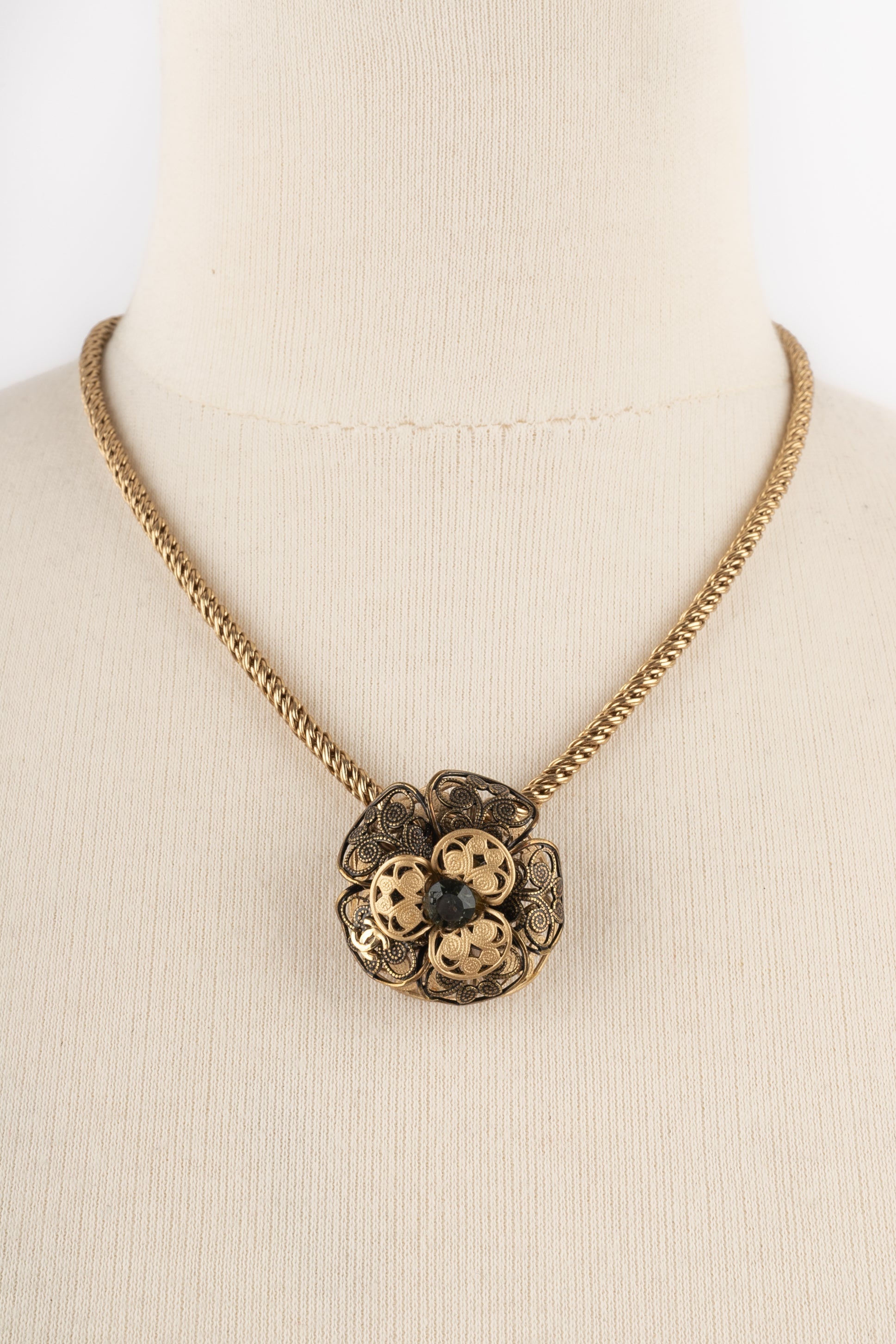 Collier Chanel 2001