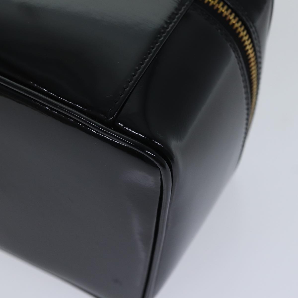 GUCCI Bamboo Vanity Cosmetic Pouch Enamel Black Gold 032 1705 0150 90937