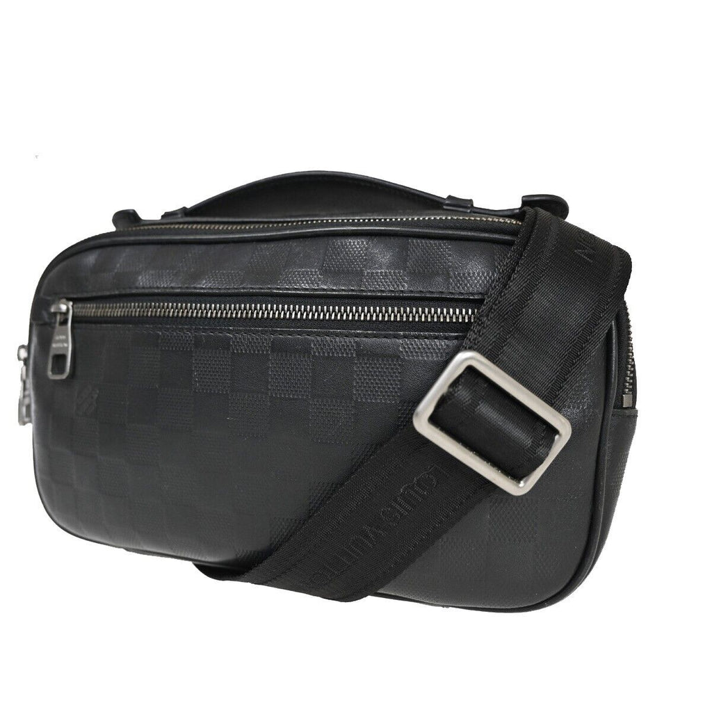 Louis Vuitton Ambler  Leather Clutch Bag ()