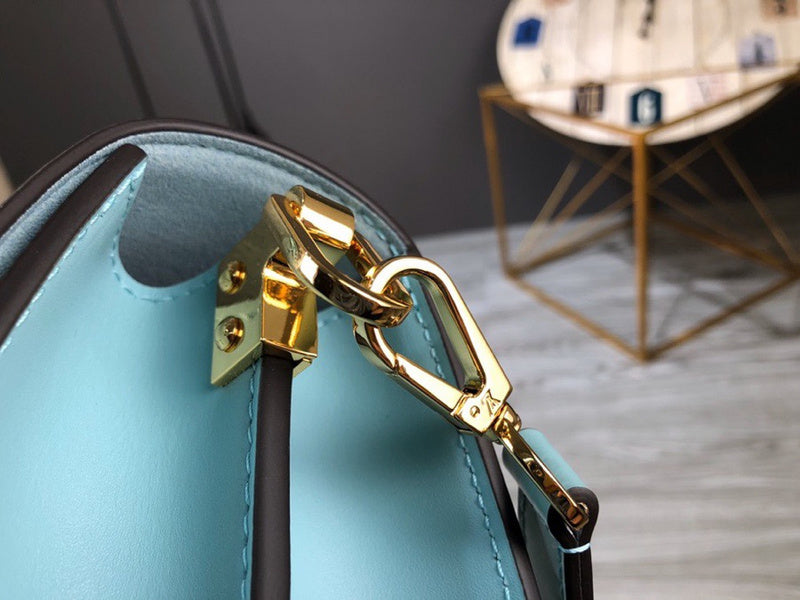 LOV2 Bags - Luxurious Bags  1827
