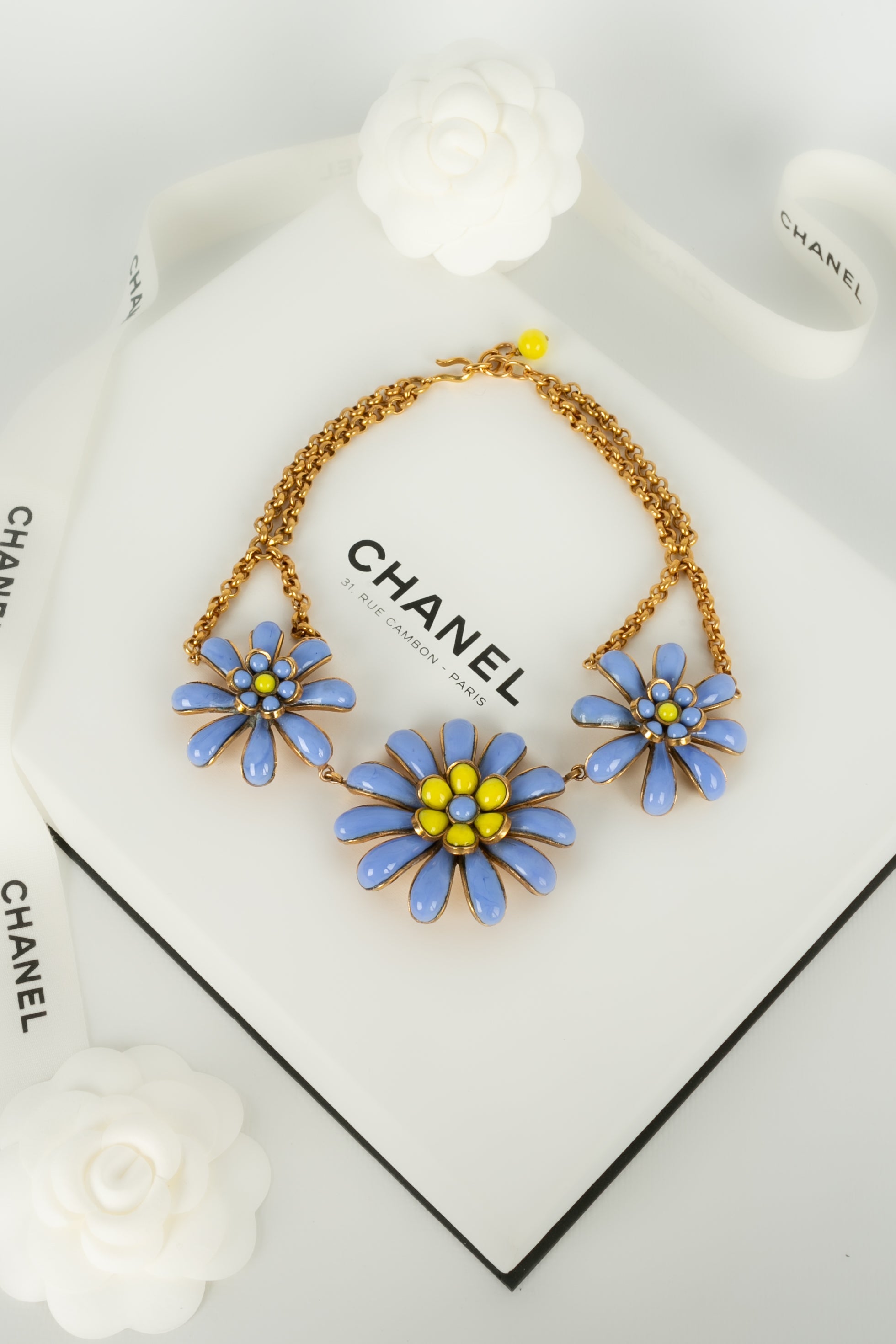 Collier camÃƒÆ’Ã‚Â©lia Chanel Printemps 1997