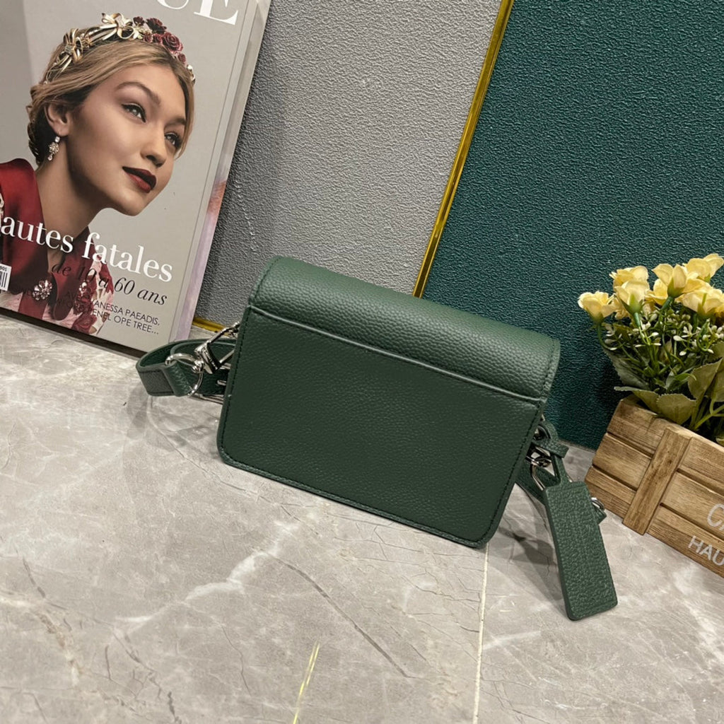 EN - Luxury Bags LUV 870