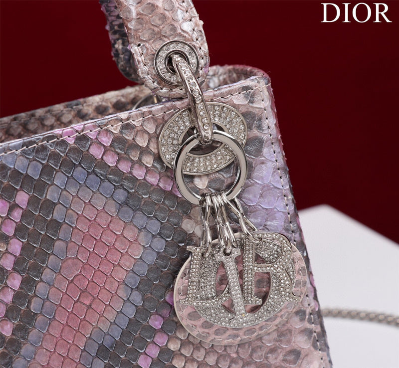 ELE - Dir Bags - 1720