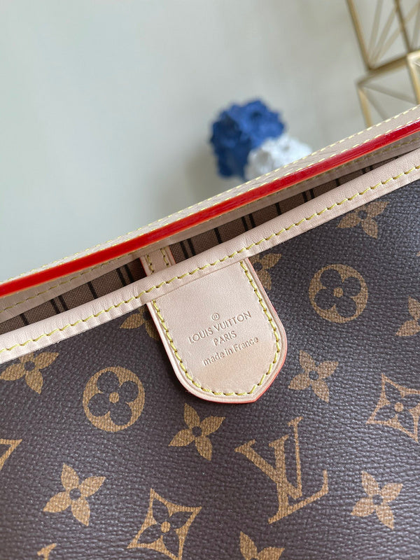 LOV2 Bags - Luxurious Bags  1796