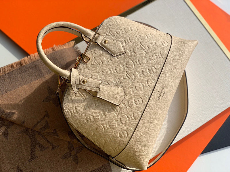 LOV2 Bags - Luxurious Bags  1761