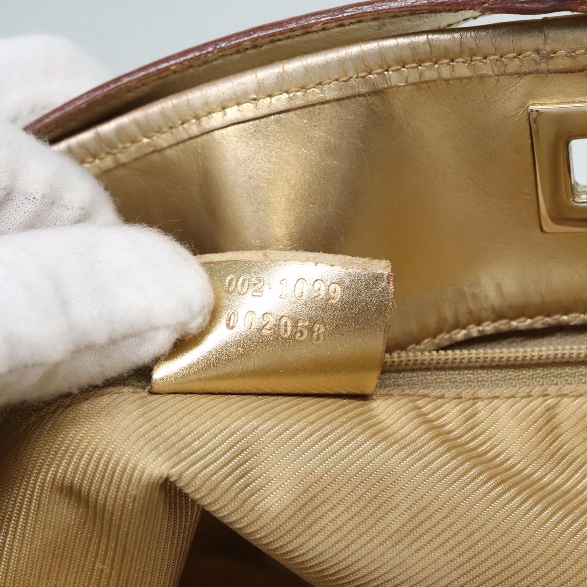 GUCCI GG Canvas Shoulder Bag Gold Tone Gold 0021099 91390