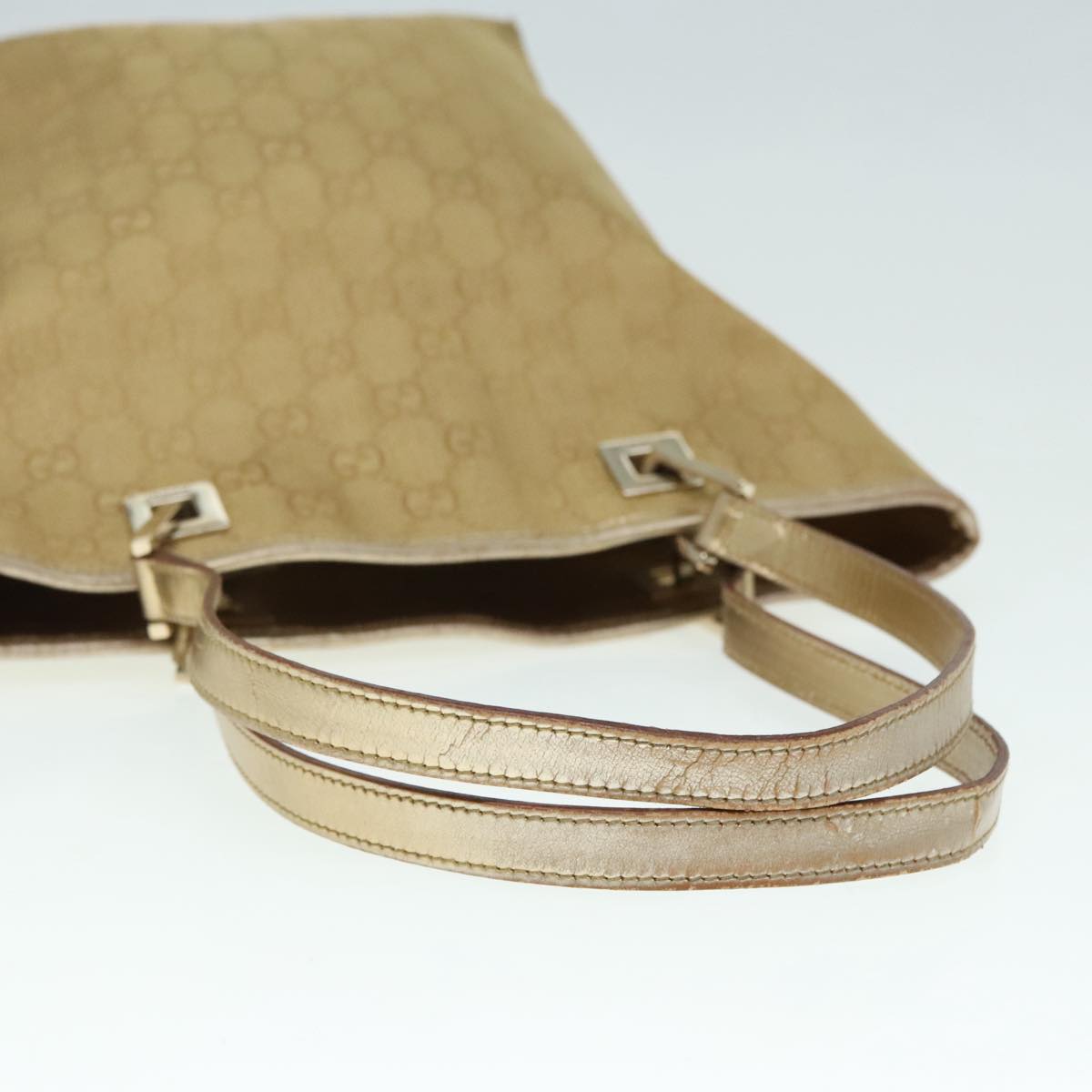 GUCCI GG Canvas Shoulder Bag Gold Tone Gold 0021099 91390