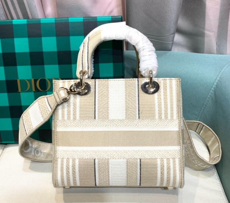 SAMCC - DOR Bags - 363