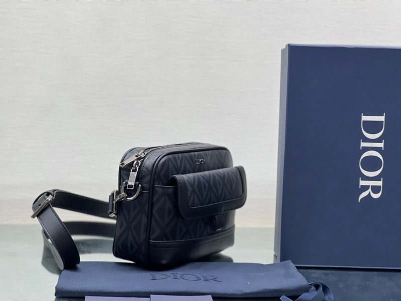 Glami-i - DOR Men Bags - 041
