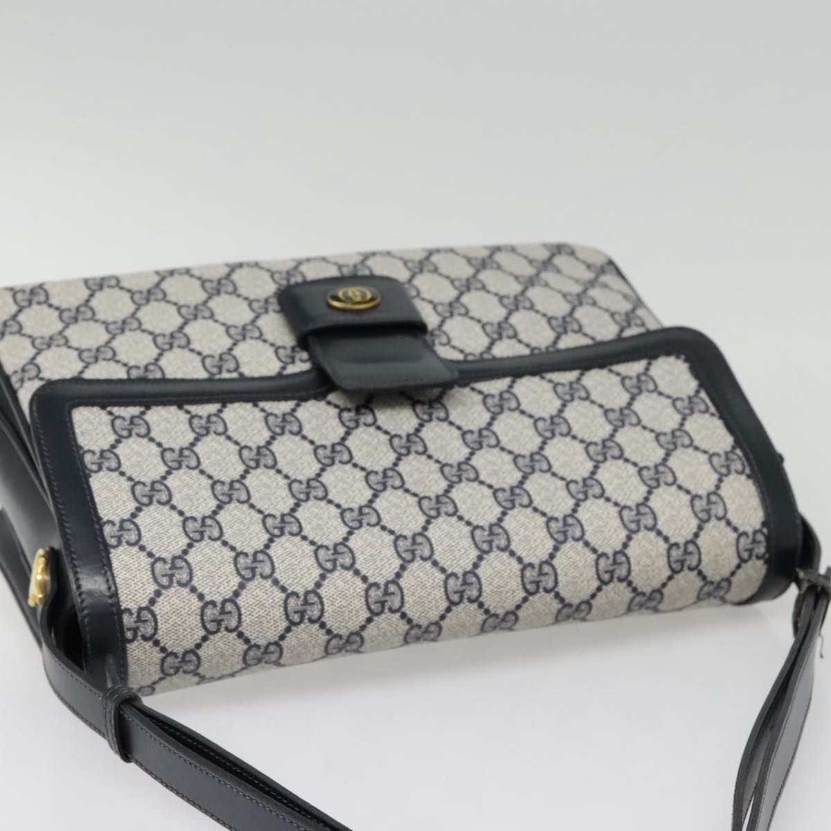 GUCCI GG Canvas Shoulder Bag PVC Leather Beige Navy 91438