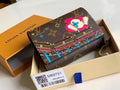 SAMC - Mix Wallets - 042
