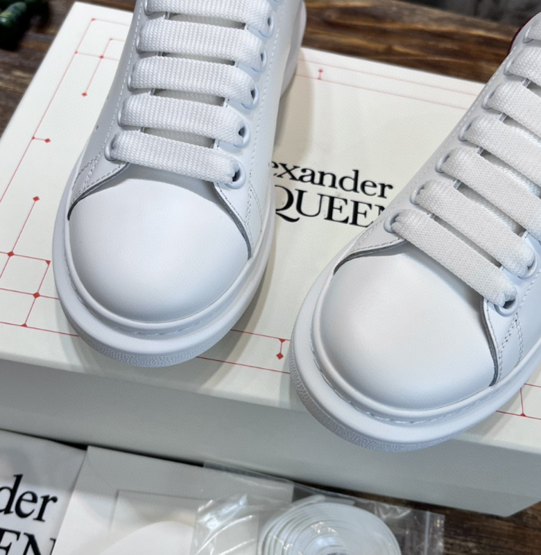 SAMC - AQ Men SHoes - 150