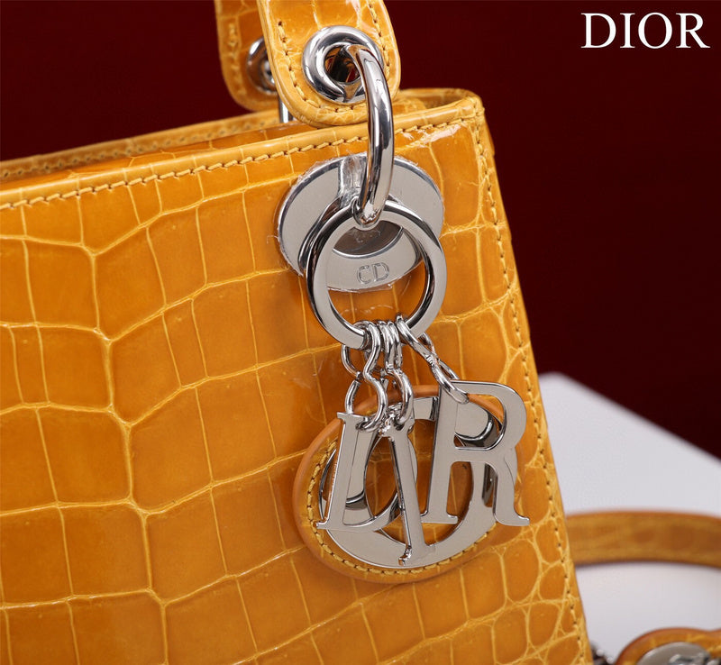 ELE - Dir Bags - 1651