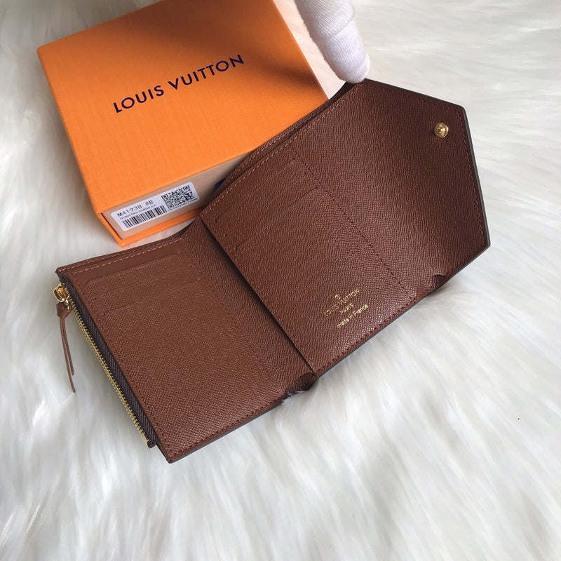 LOV2 Bags - Luxurious Bags  1663