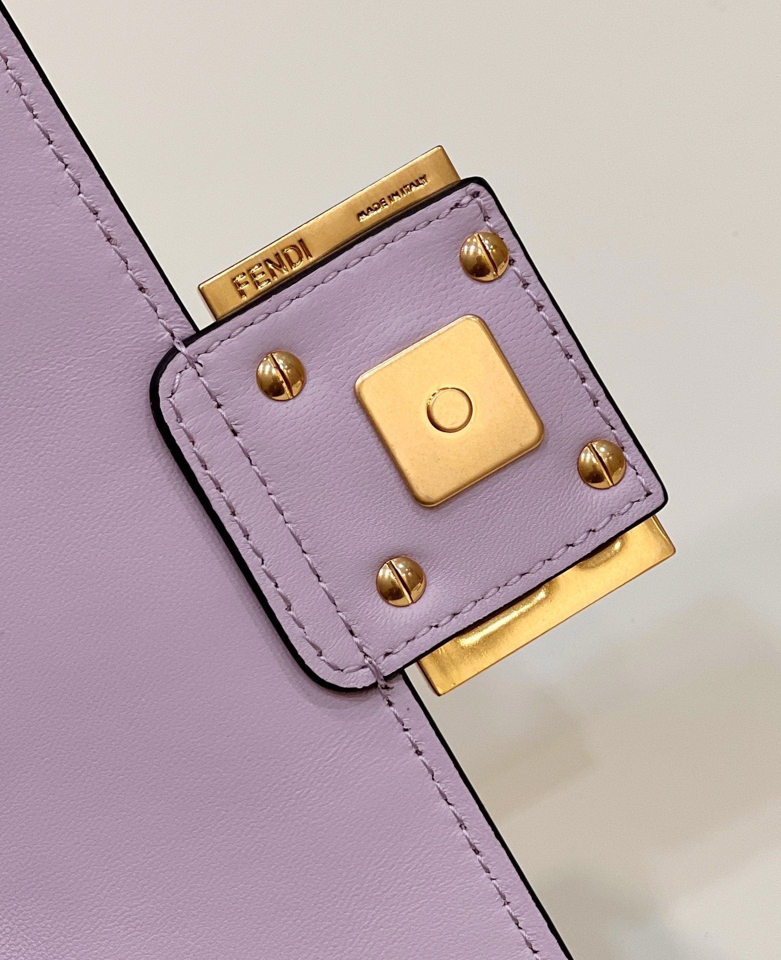 FI Baguette Purple For Women, Handbags, Shoulder And Crossbody Bags 7.5in/19cm FF 8BS017
