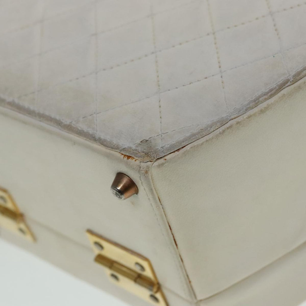 CHANEL Vanity Hand Bag Leather White CC 92088