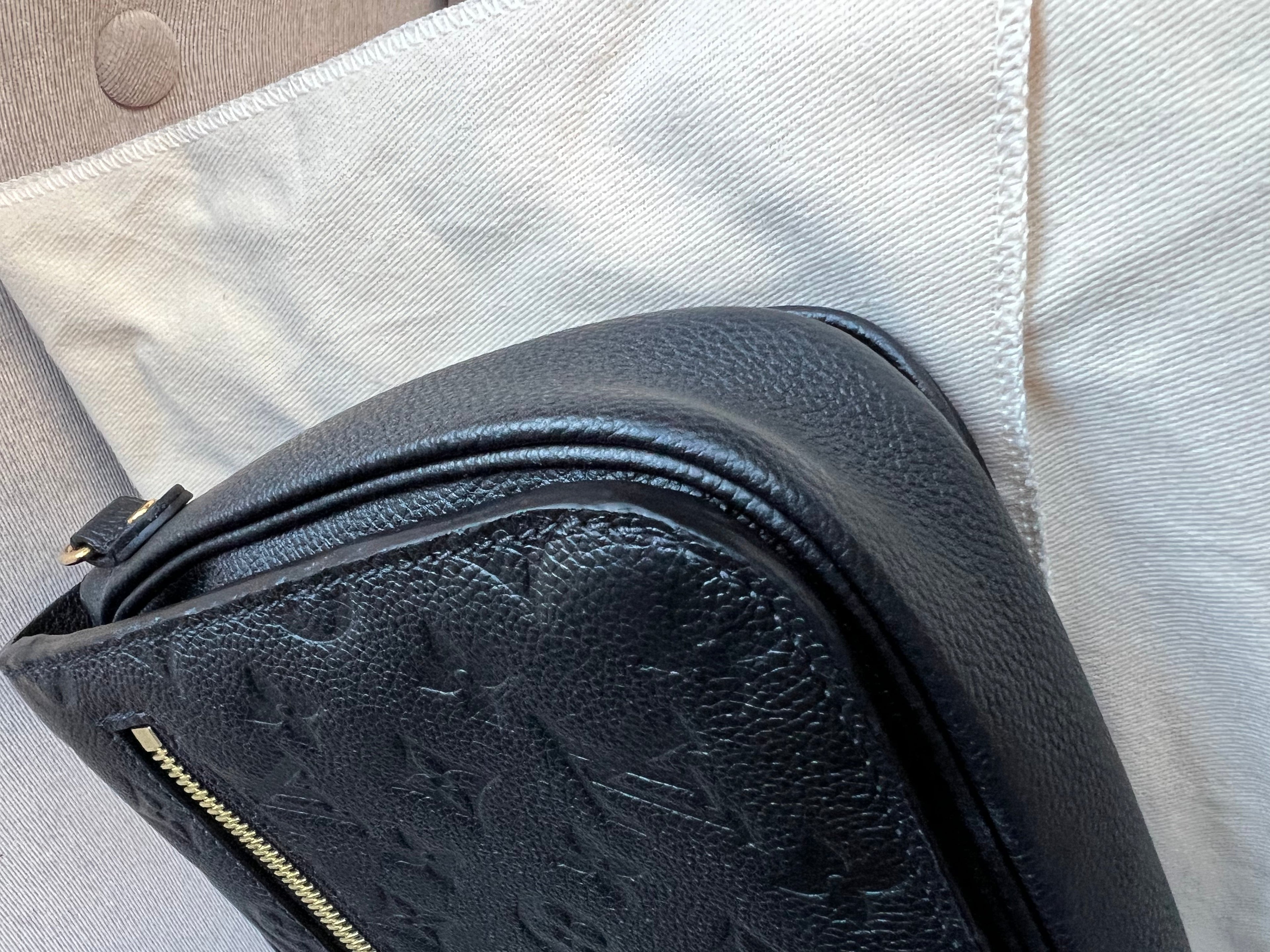 Louis Vuitton Pochette Metis Black Empreinte (RRP £2,110)