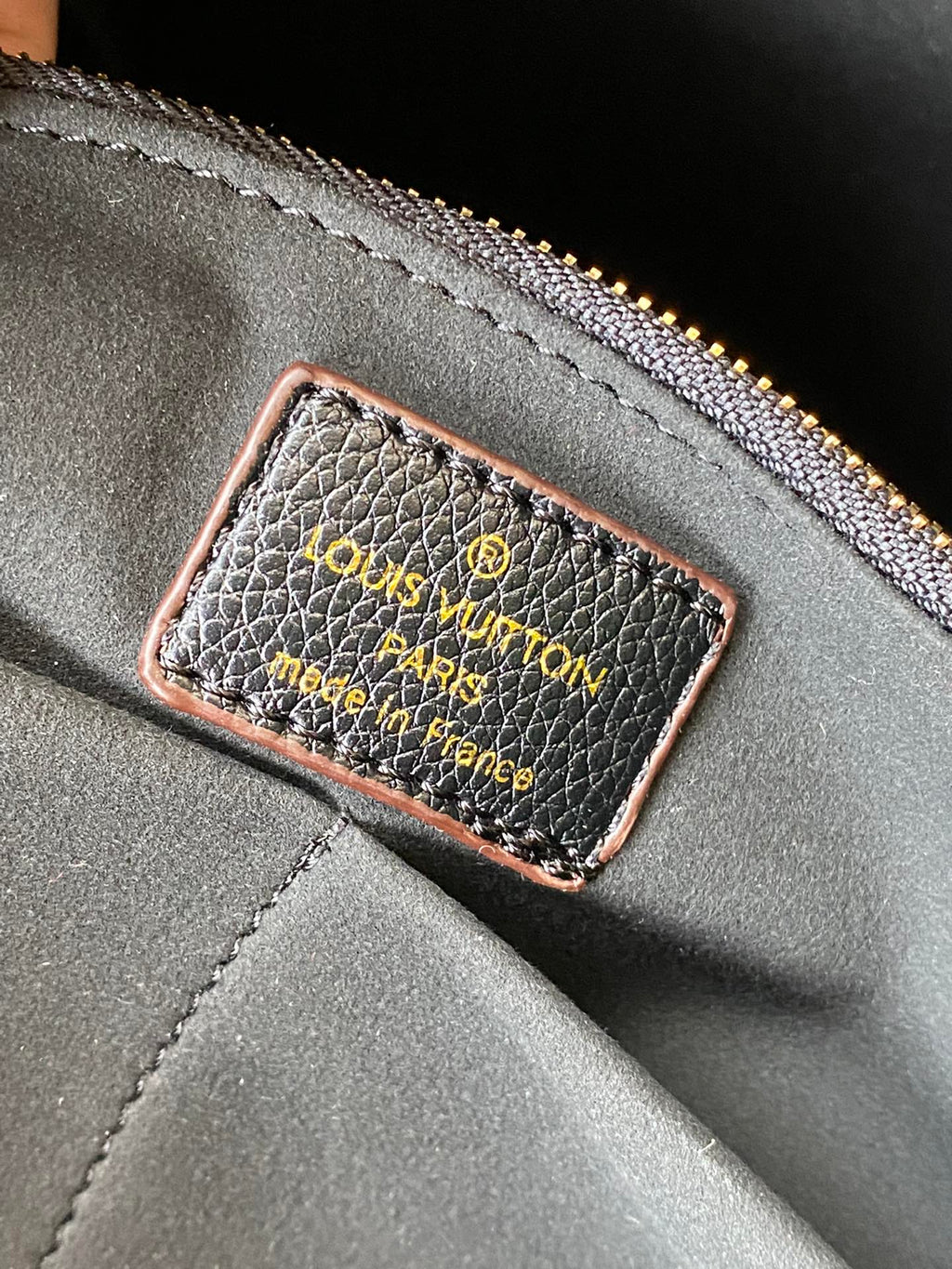 EN - Luxury Bags LUV 782
