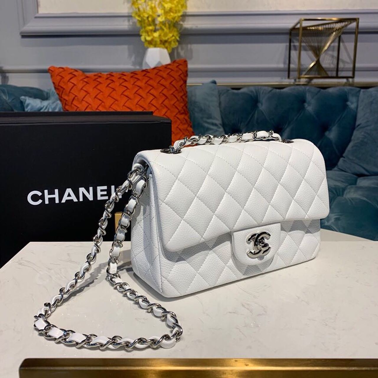 CHLSmall Classic Handbag Silver Hardware White For Women Bags, Shoulder And Crossbody Bags 7.8in/20cm A01113