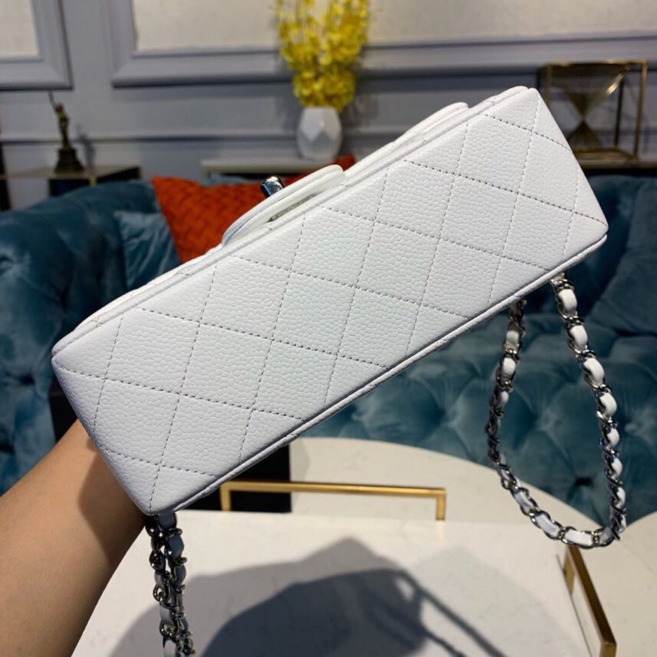 CHLSmall Classic Handbag Silver Hardware White For Women Bags, Shoulder And Crossbody Bags 7.8in/20cm A01113