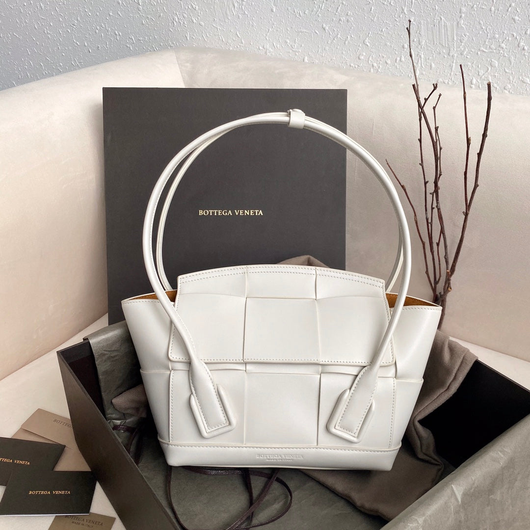 GLAMI Arco Bag For Women 12in/33cm In White