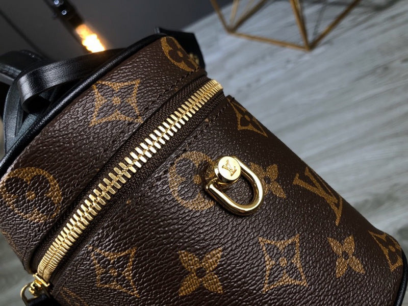 LOV2 Bags - Luxurious Bags  1842