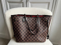 Louis Vuitton Neverfull MM Damier Ebene Cherry Interior (RRP £1,410)