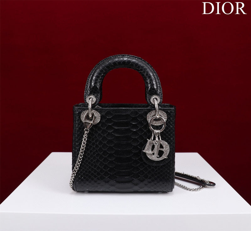 ELE - Dir Bags - 1683