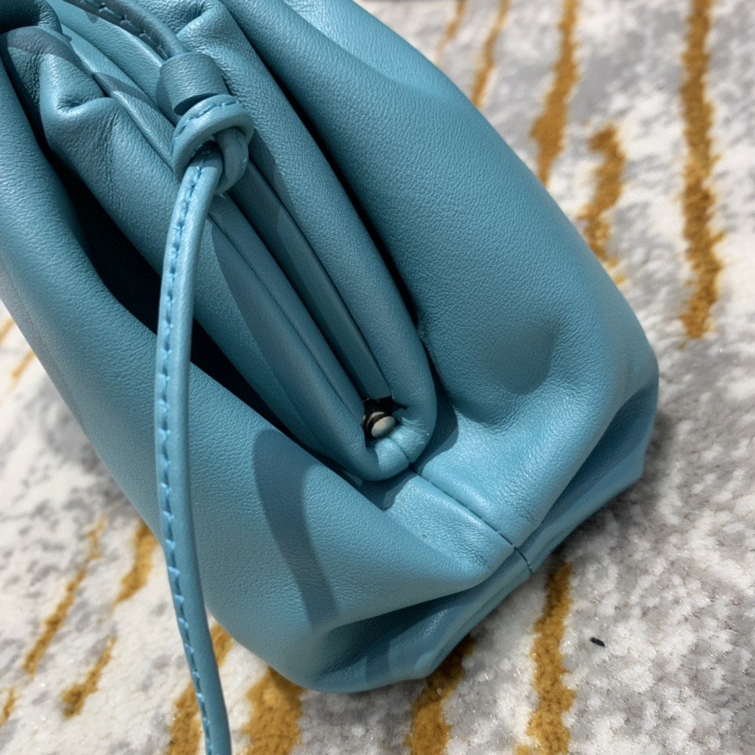 GLAMI Mini Pouch For Women 8.6in/22cm In Blue