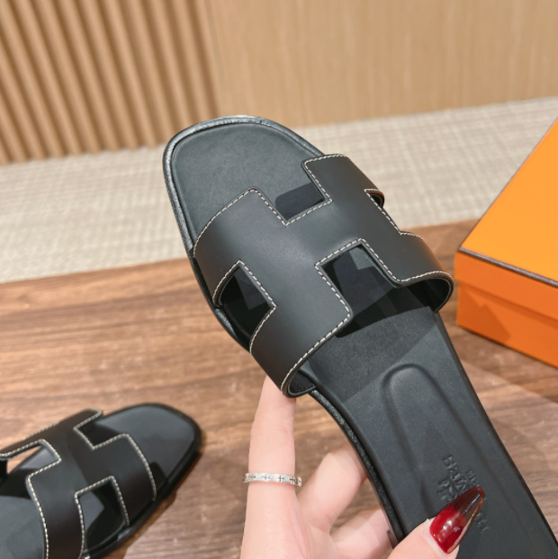 SAMC - HMS Women Shoes - 680