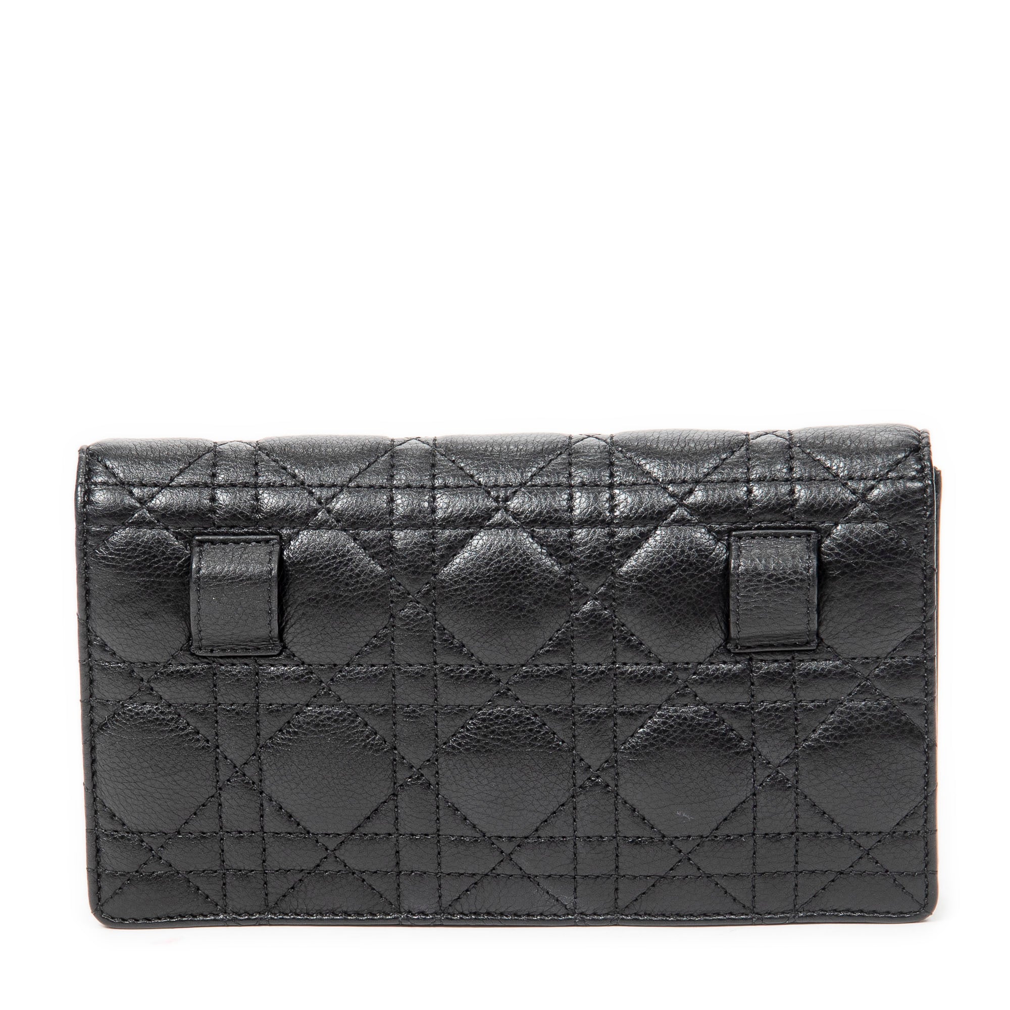 Chain Caro Pouch