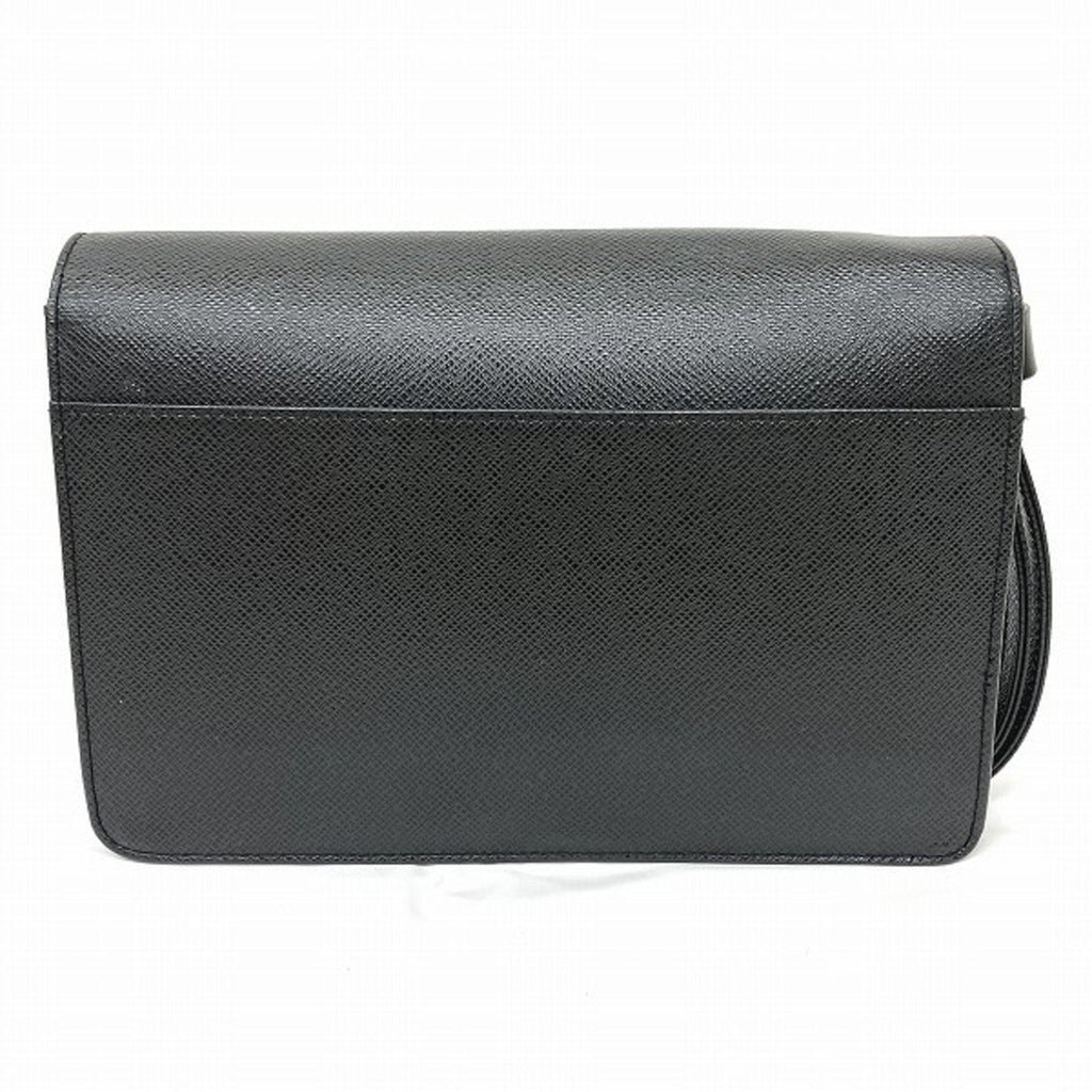 Louis Vuitton Selenga  Leather Clutch Bag ()