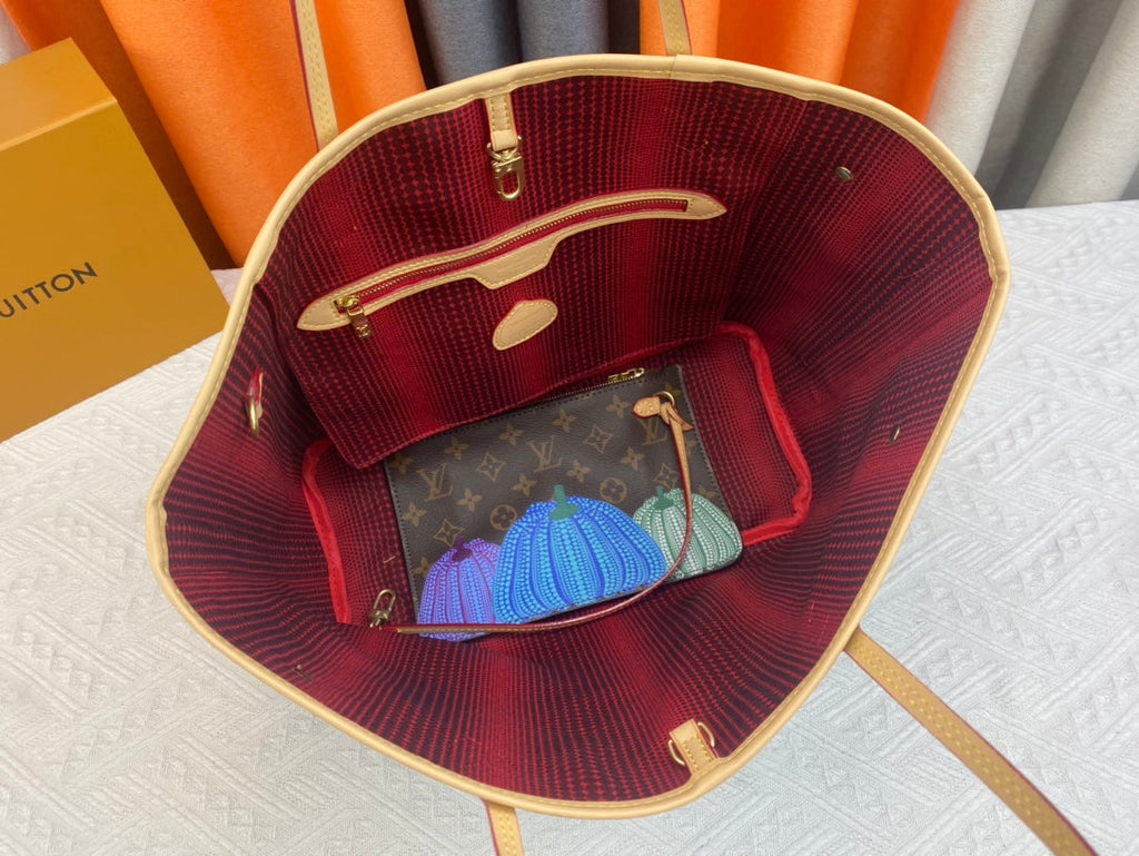 EN - New Arrival Bags LUV 674