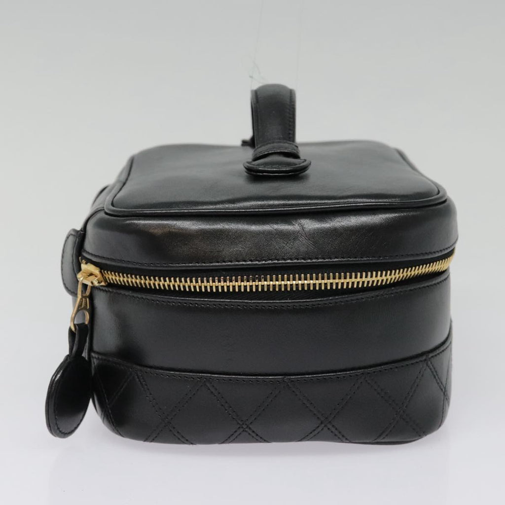 CHANEL Vanity Bicolore Pouch Leather Black Gold CC 93452