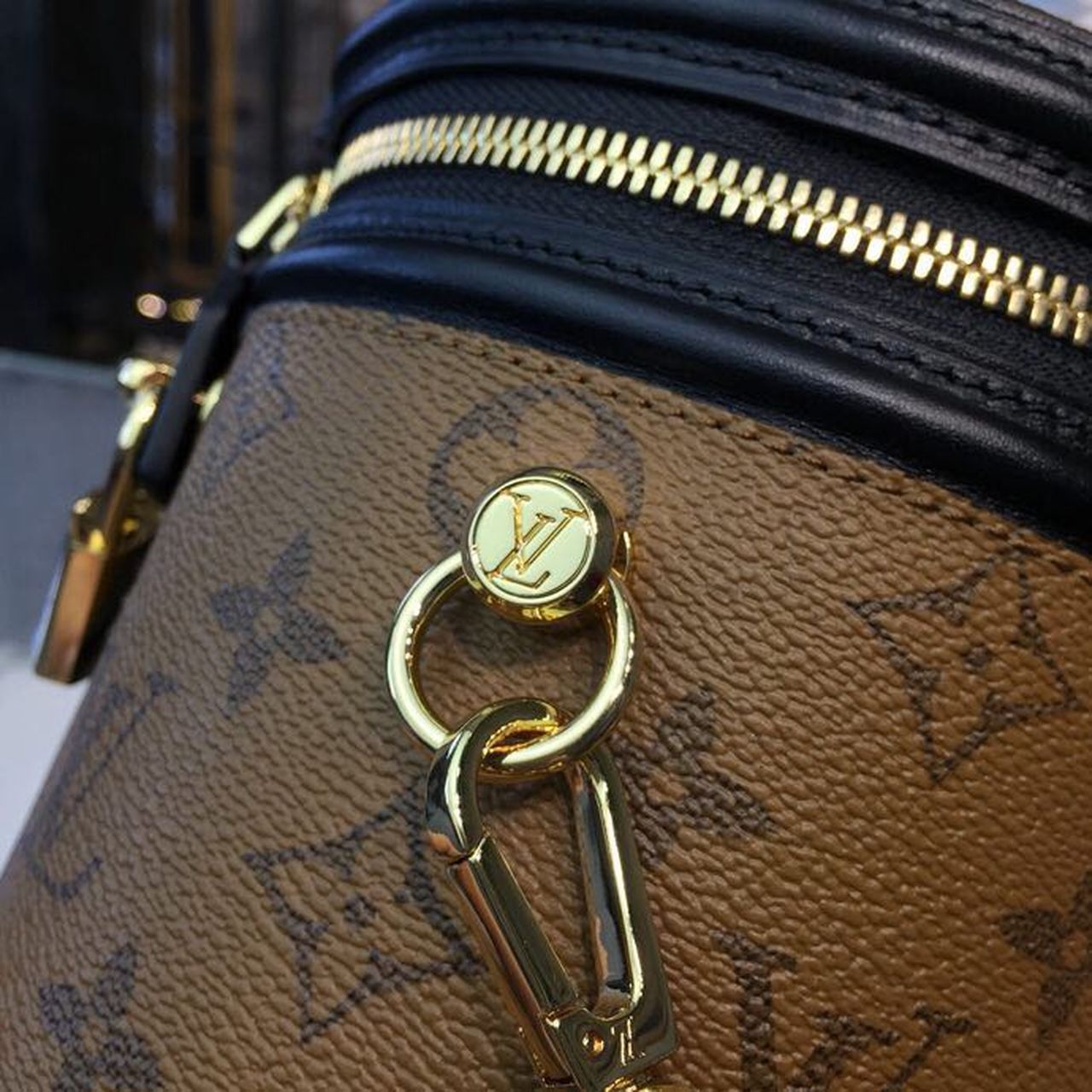 LV Cannes Monogram And Monogram Reverse Canvas By Nicolas Ghesquiere For Women, WomenÃ¢â‚¬â„¢s Handbags, Shoulder And Crossbody Bags 5.9in/15cm LV M43986