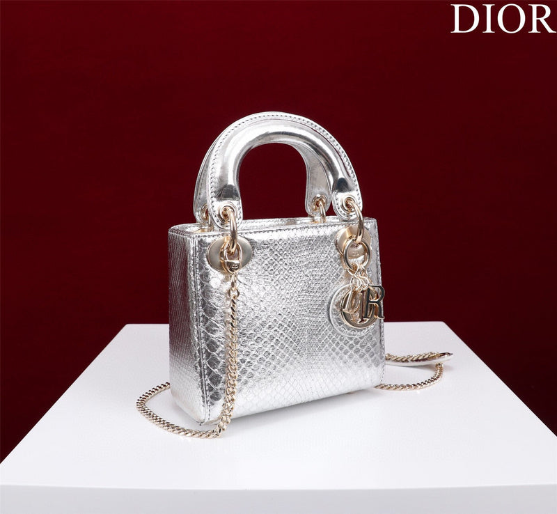 ELE - Dir Bags - 108