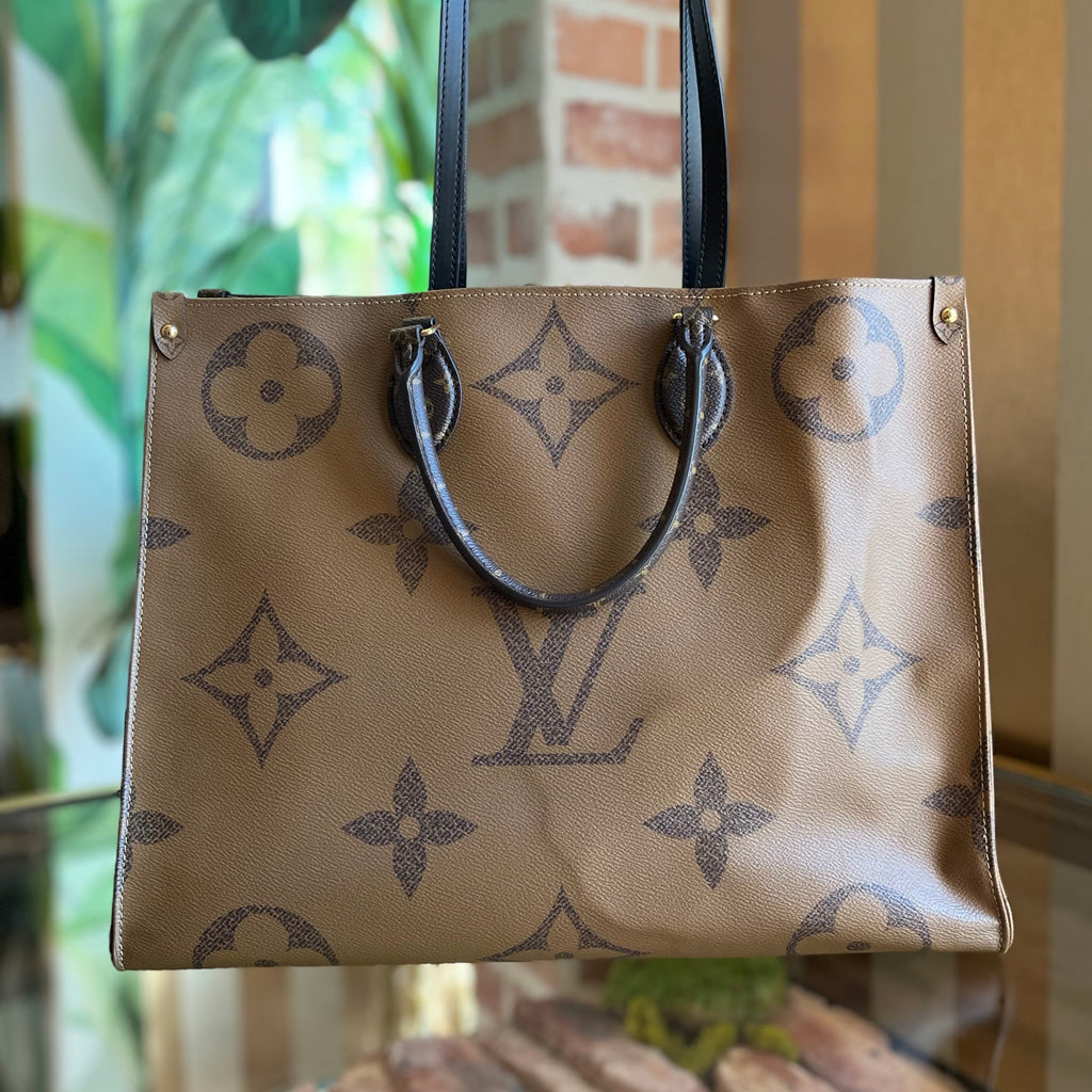 LOUIS VUITTON OnTheGo GM Giant Monogram Reverse Canvas Tote Bag