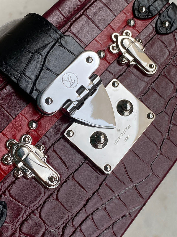 LOV2 Bags - Luxurious Bags  1795