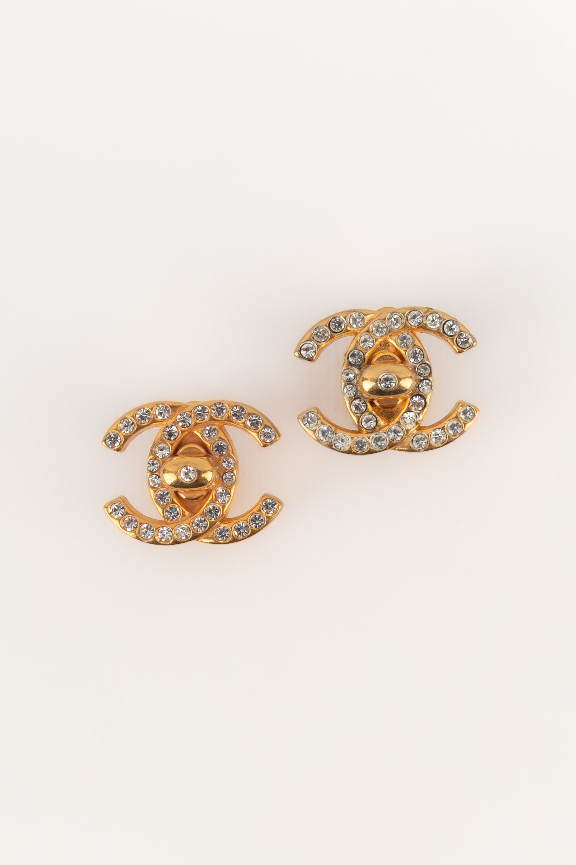 Boucles d'oreilles tourniquet Chanel