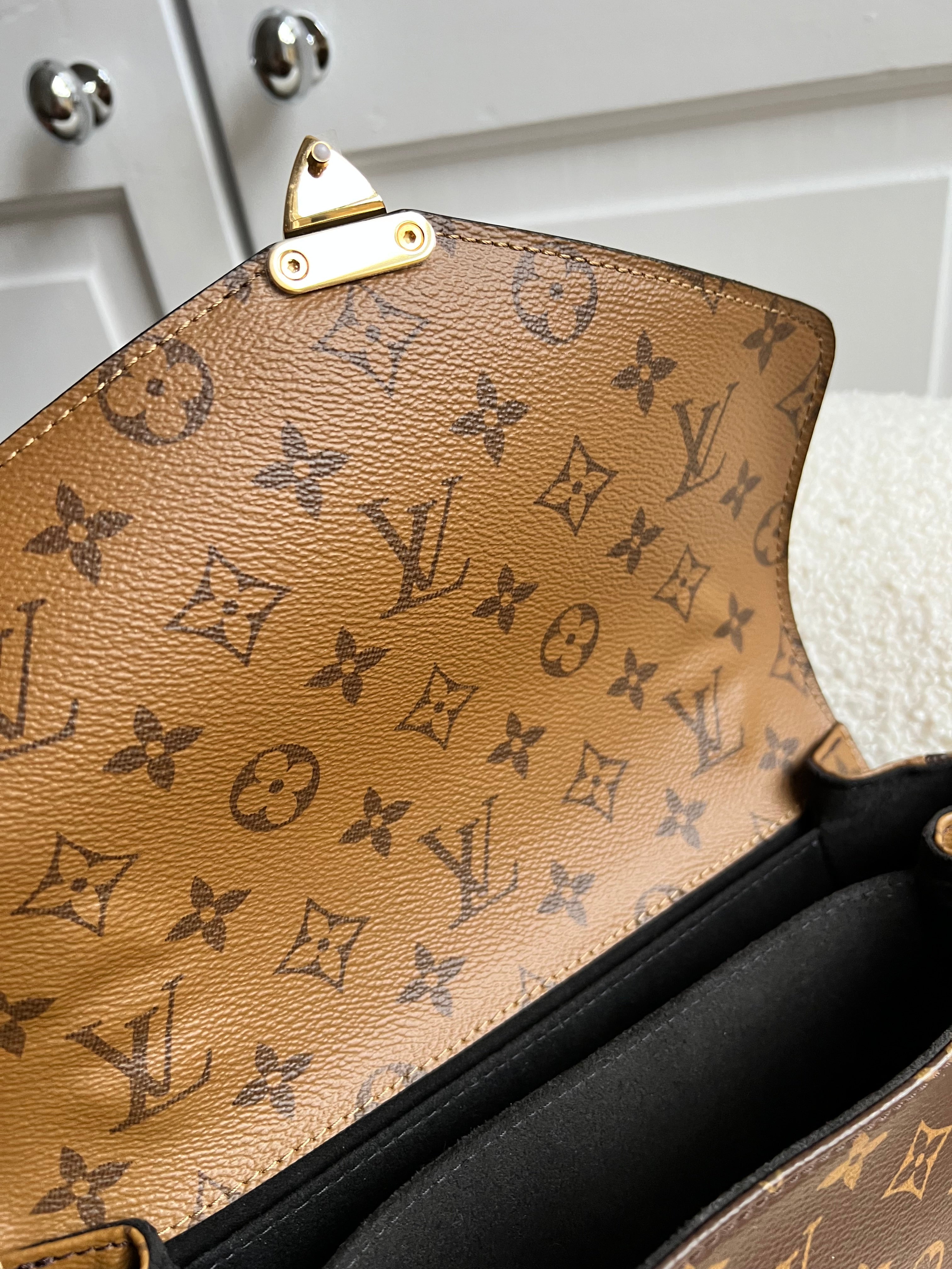 Louis Vuitton Pochette Metis Reverse Monogram (RRP £2,000)