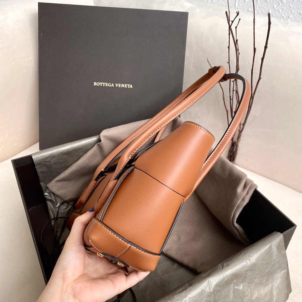 GLAMI Arco Bag For Women 12in/33cm In Brown