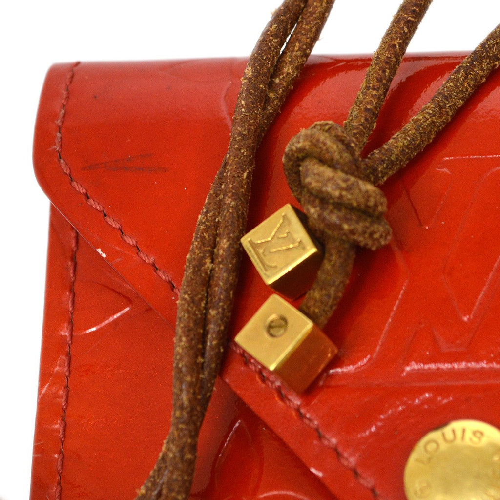Louis Vuitton 1999 COLLIER CUBE VERNIS M04100