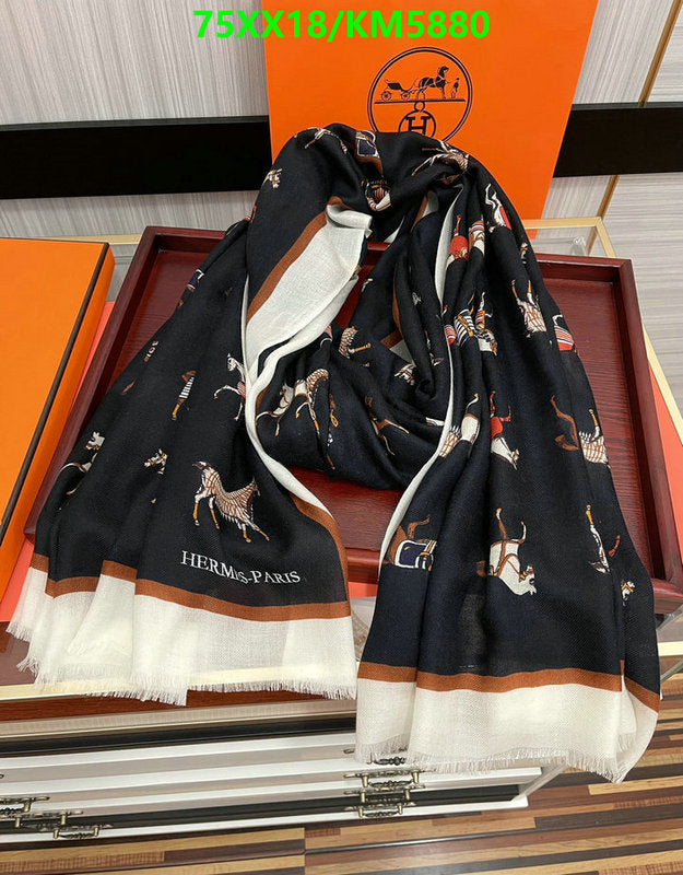 SAMC - HMS Scarves - 045