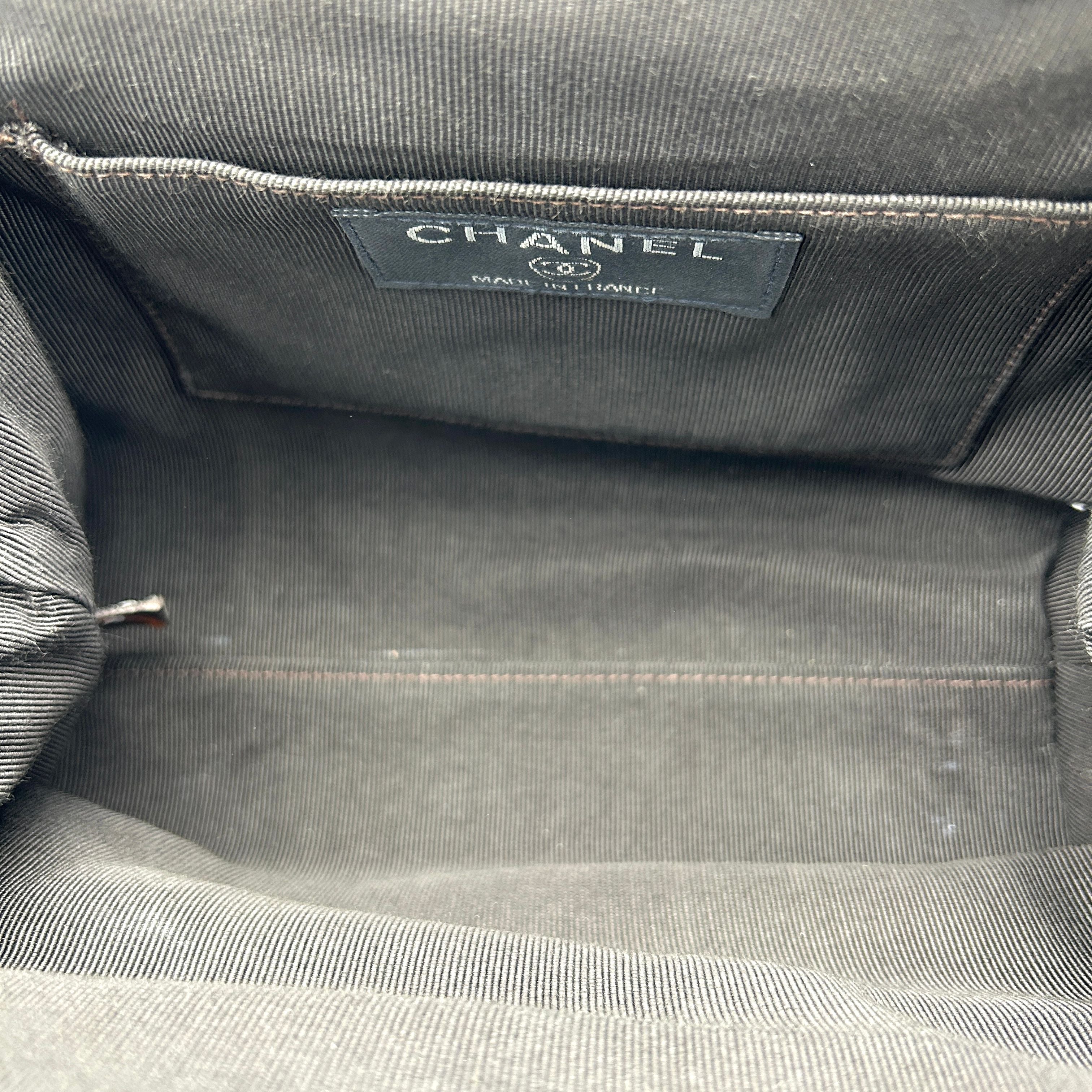 Pre-owned Chanel Denim Leather Shoulder Bag Green Medium LA18337